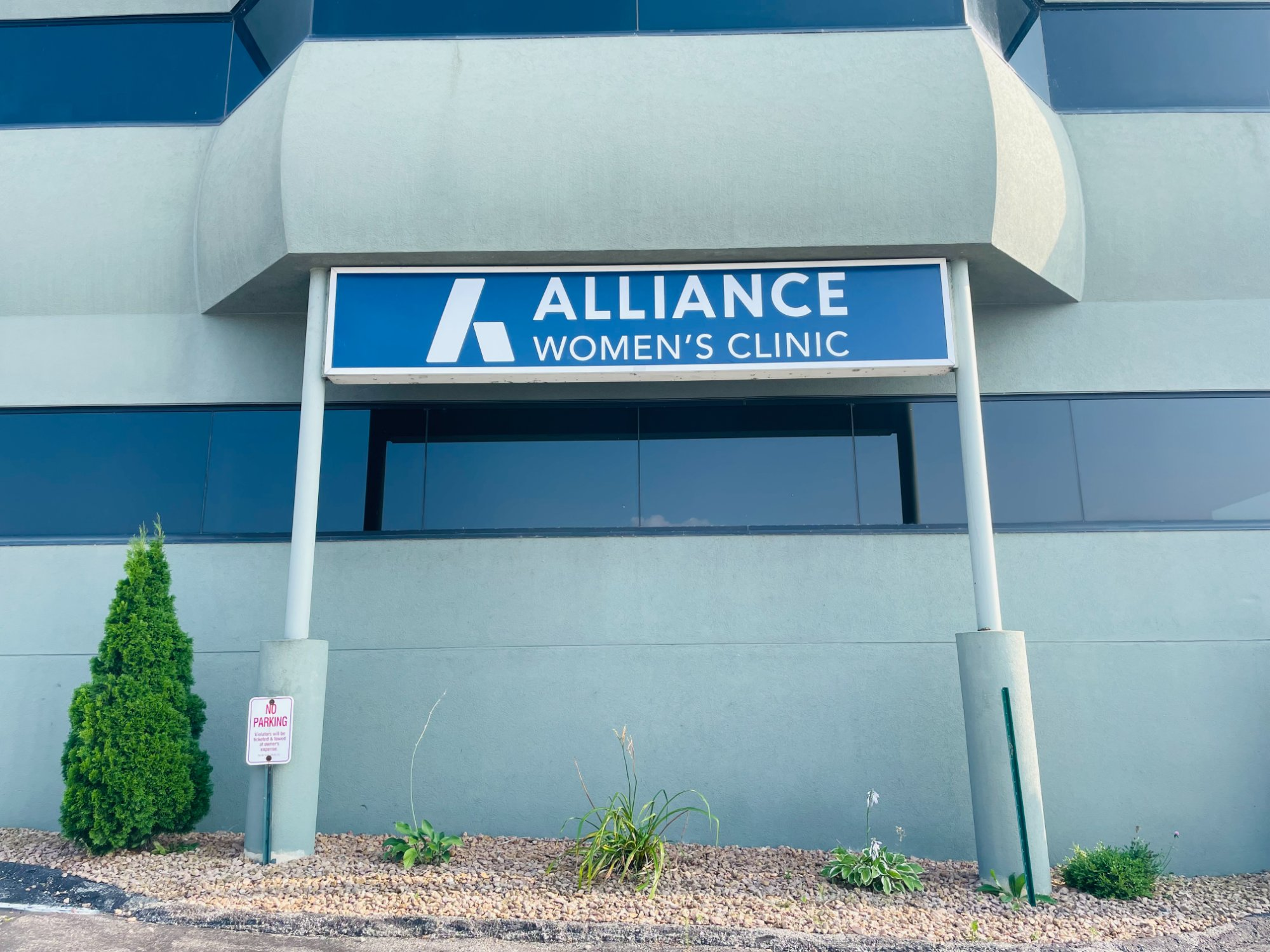 Alliance La Crosse exterior sign